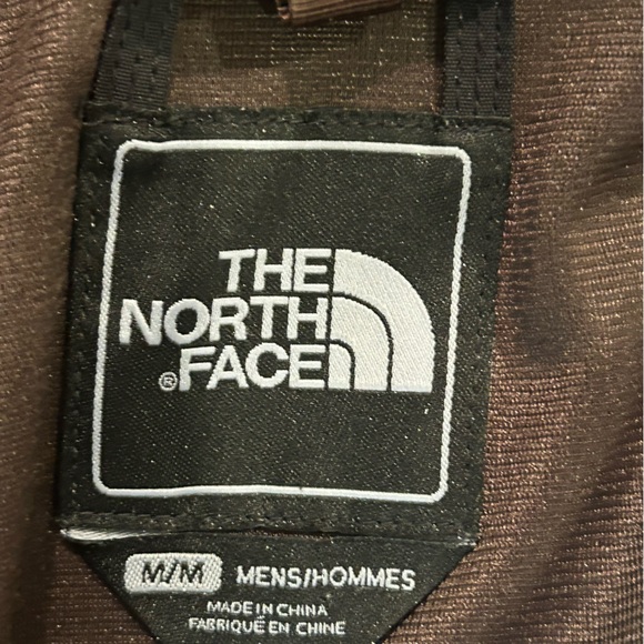 North Face HyVent multi-pocket jacket - Picture 5 of 12